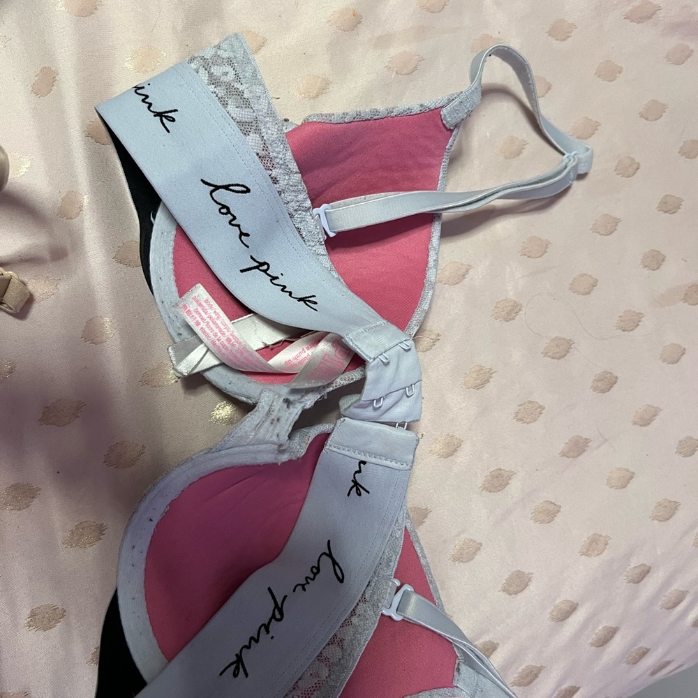 victoria’s secret pink bra size 34a bought but didn’t end up fitting me